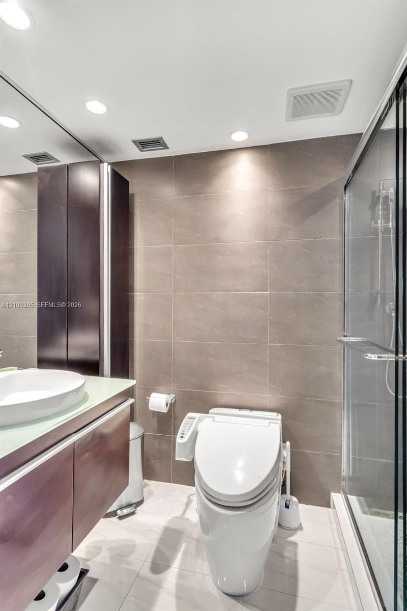 10000 Plaza · #401 in Bay Harbor Islands - Photo 11