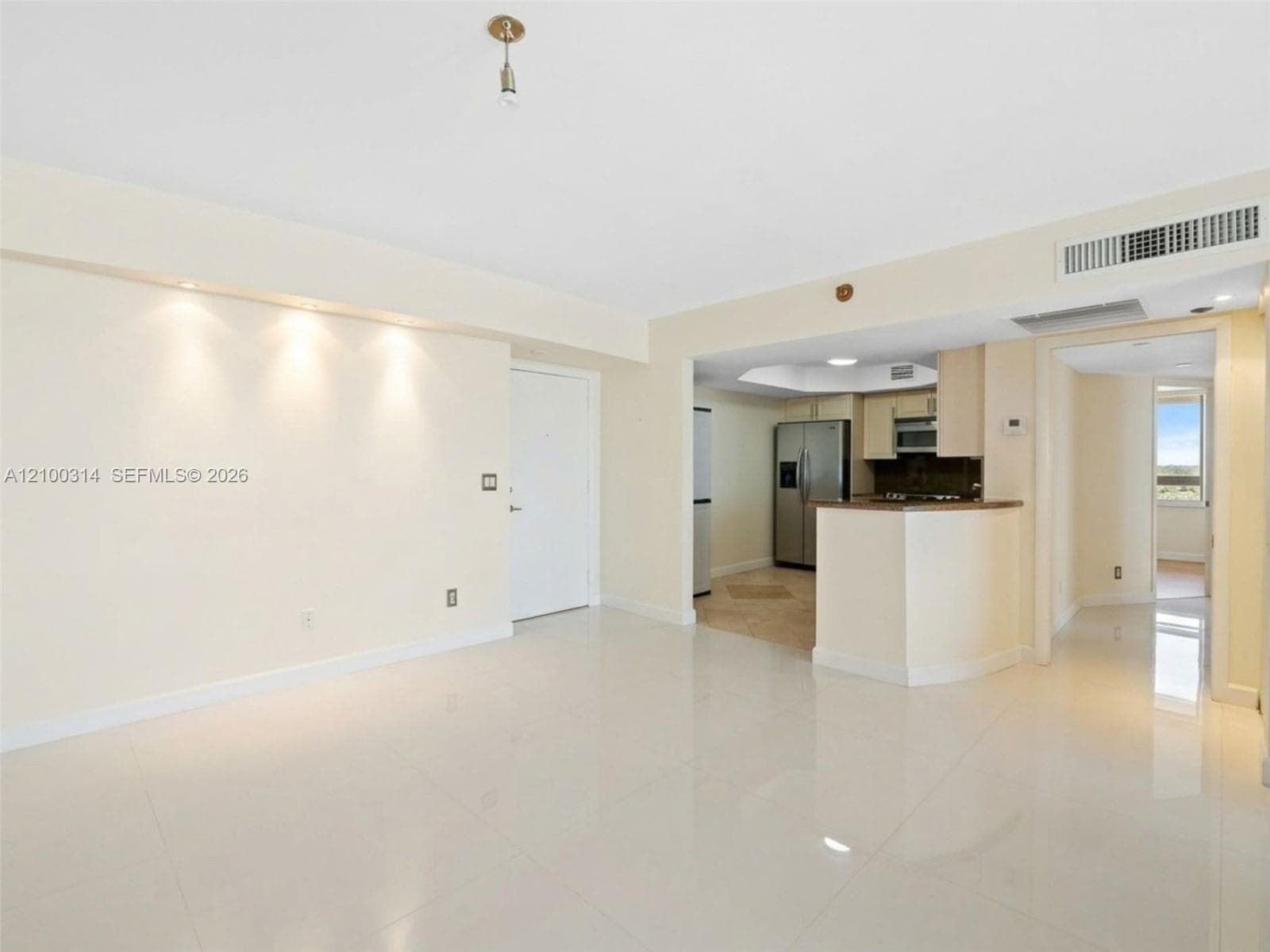 Mystic Pointe Tower 100 · #1704 in Aventura - Photo 9