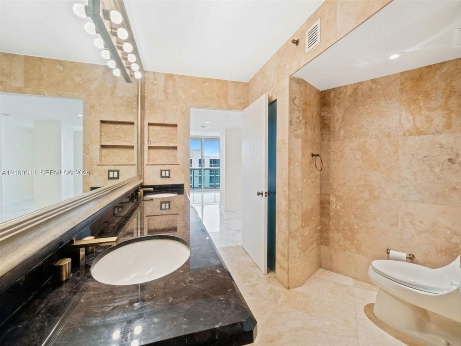 Mystic Pointe Tower 100 · #1704 in Aventura - Photo 18