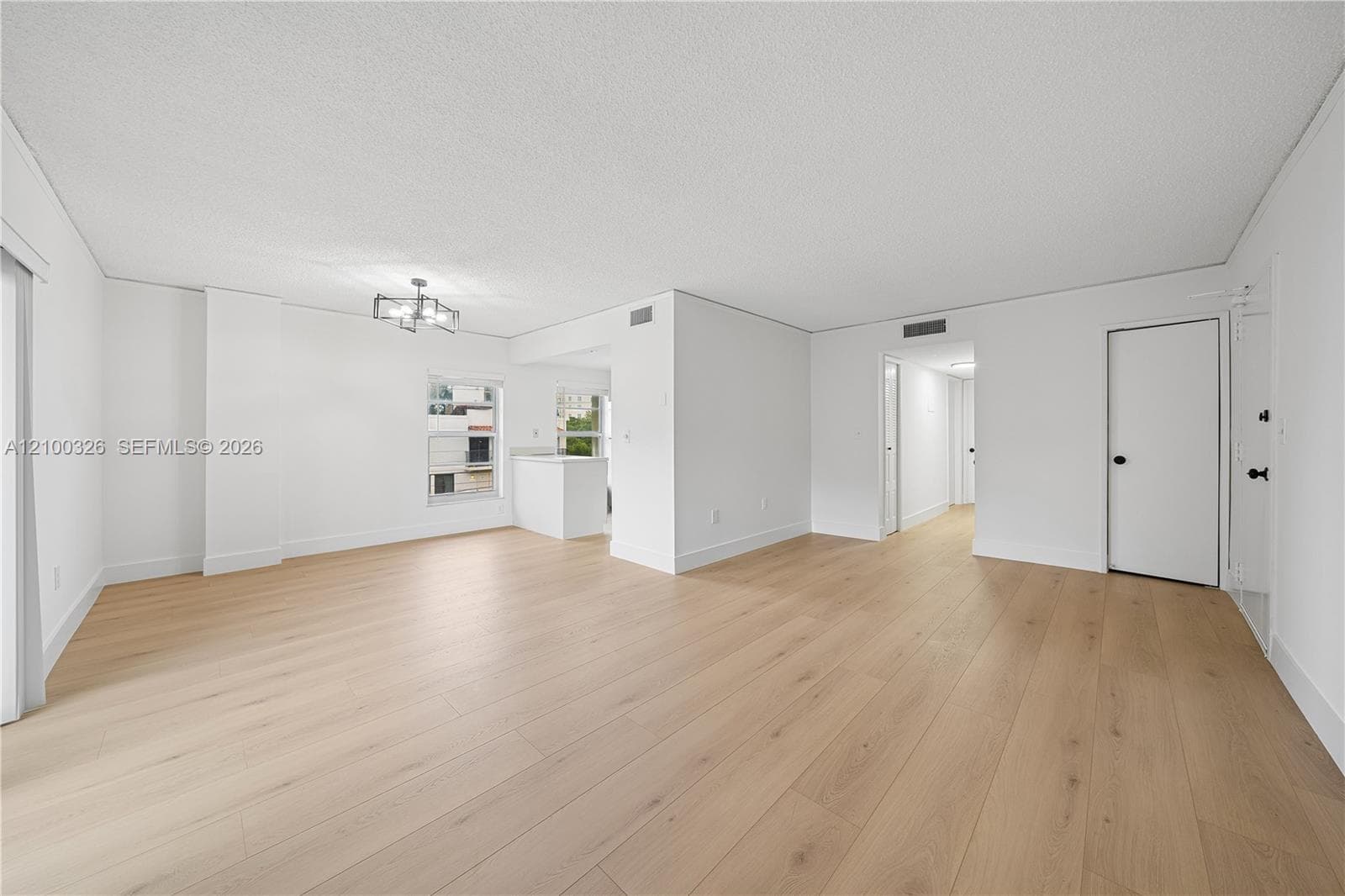 IONIAN PLAZA CONDO · #402 in Coral Gables - Photo 3