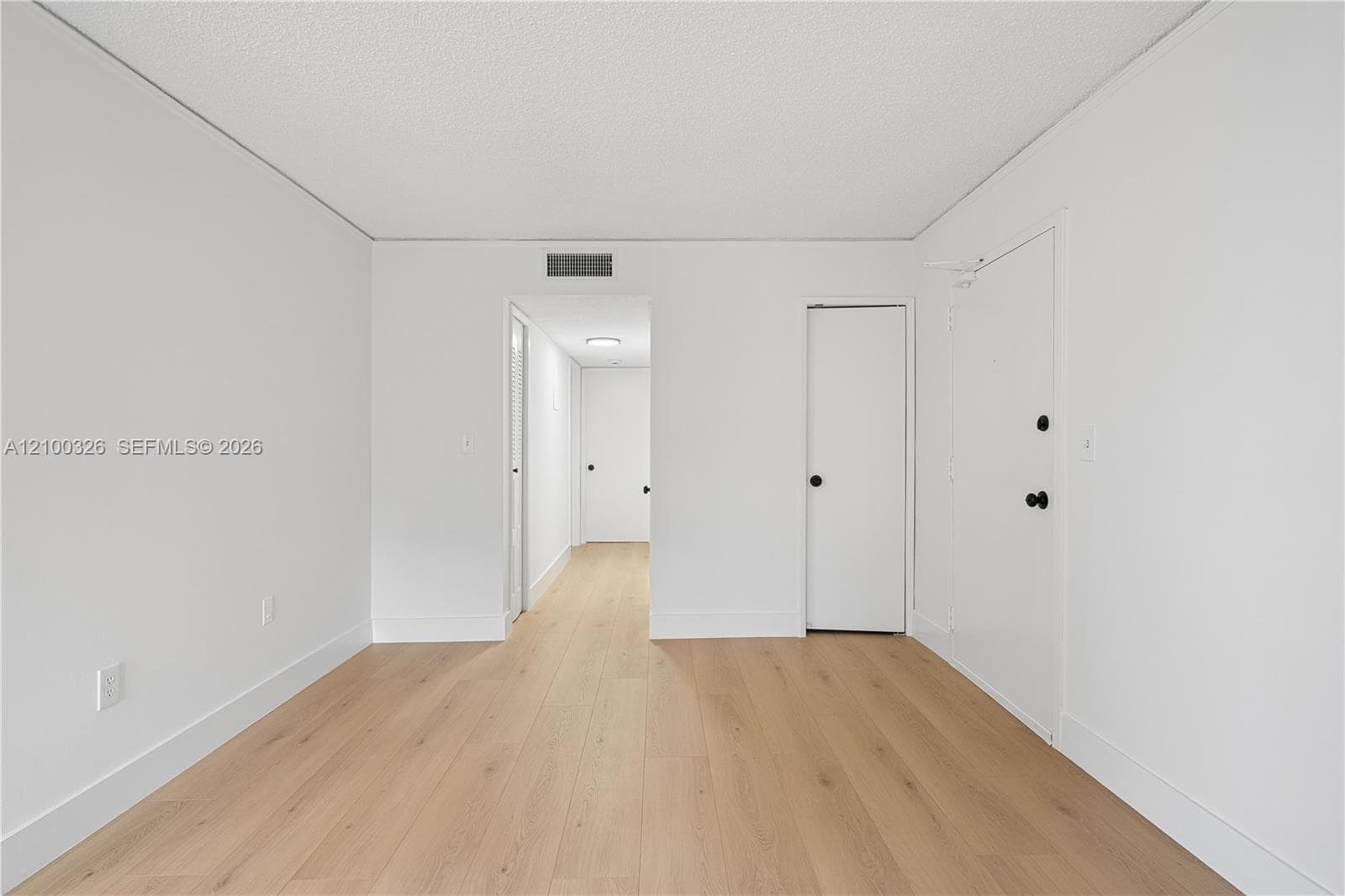 IONIAN PLAZA CONDO · #402 in Coral Gables - Photo 10