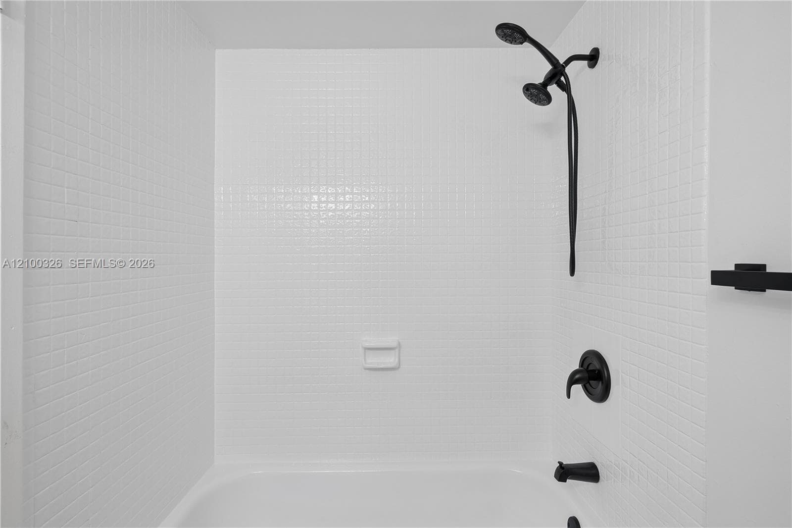 IONIAN PLAZA CONDO · #402 in Coral Gables - Photo 18