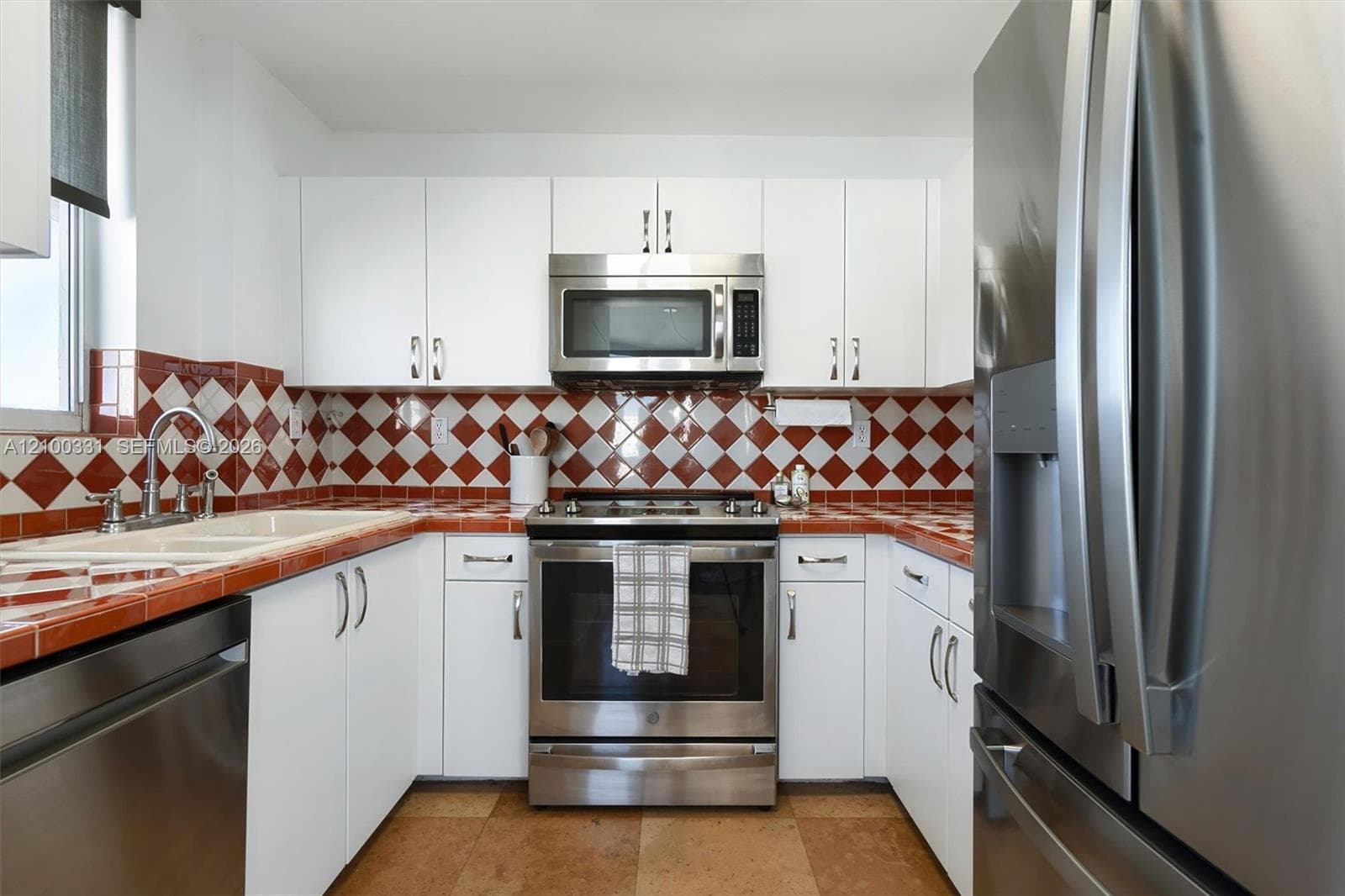 BAYVIEW PLAZA CONDO · #901 in Miami Beach - Photo 12