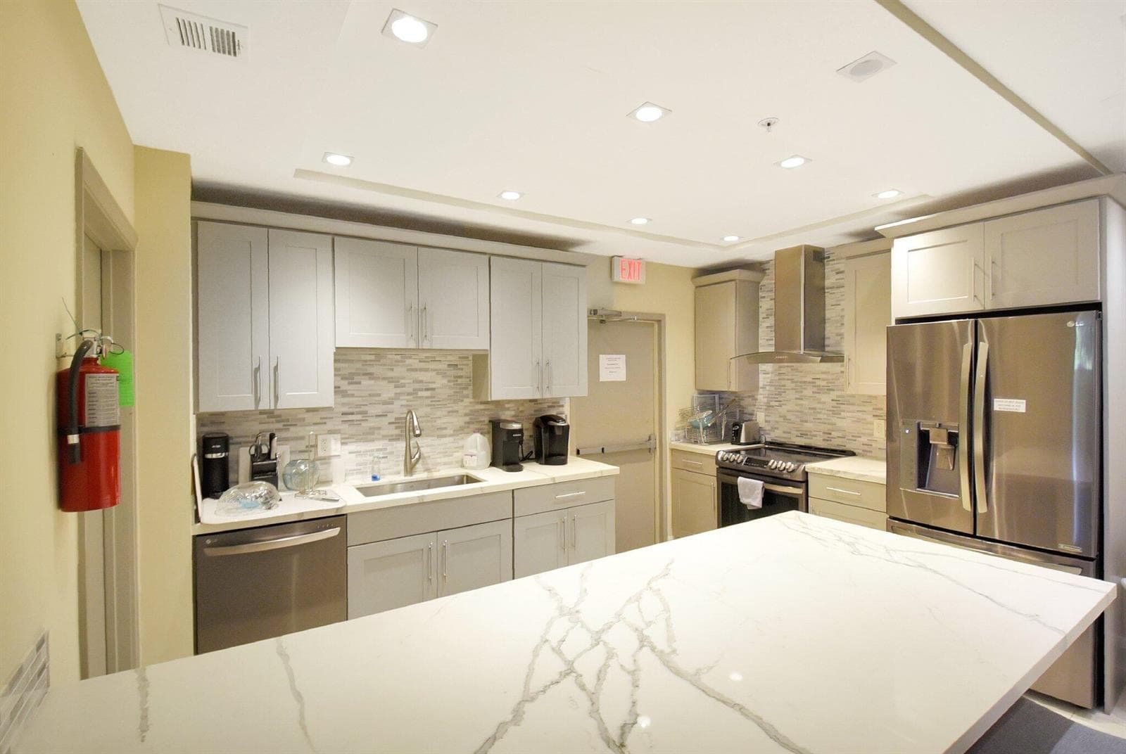 Entertainers Dream Kitchen