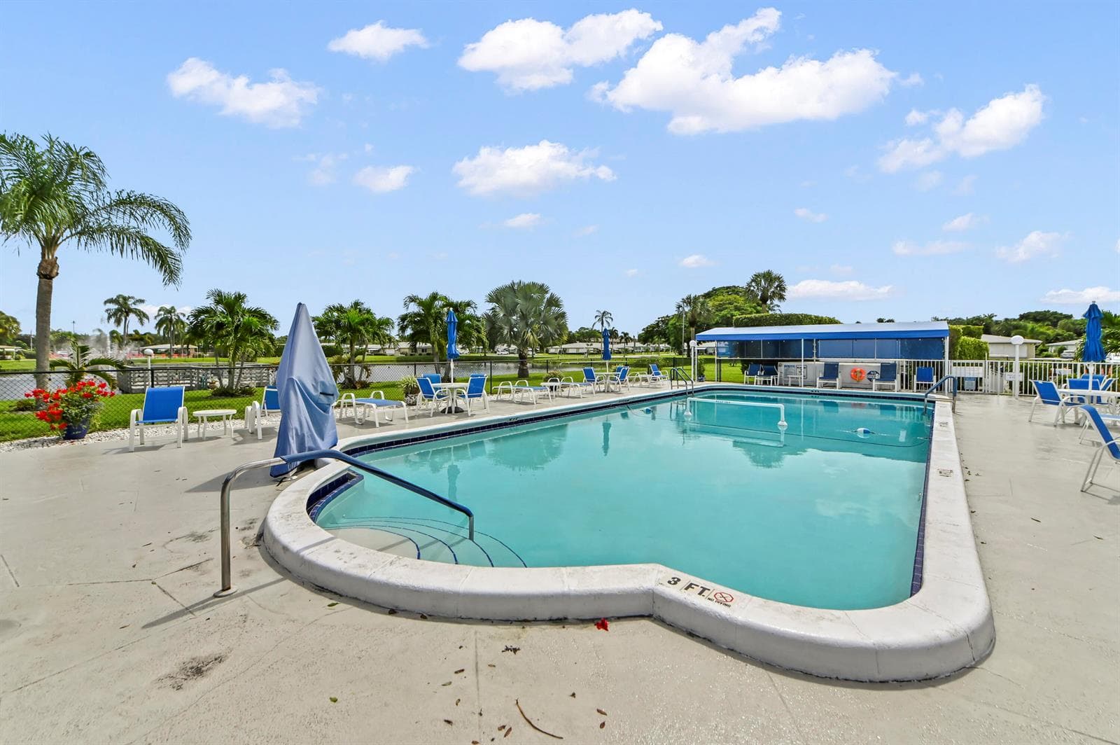 27 Pool 02