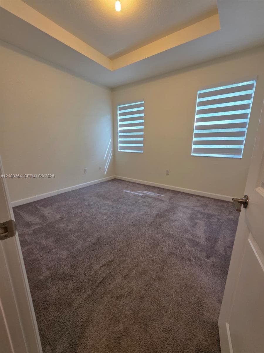 1337 SE 27th Ter photo 16