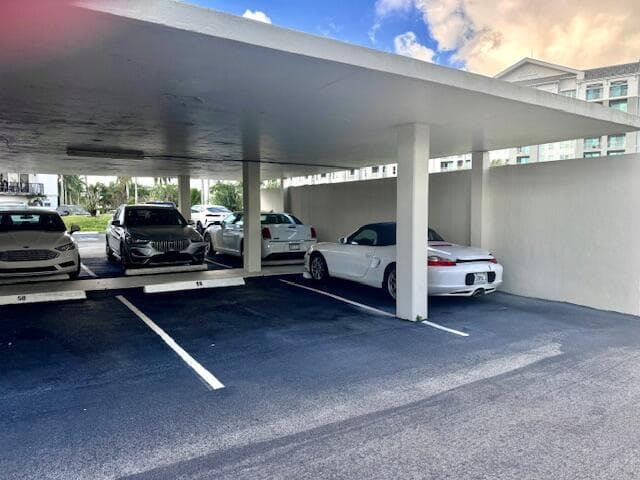 1 CARPORT + 1 OPEN