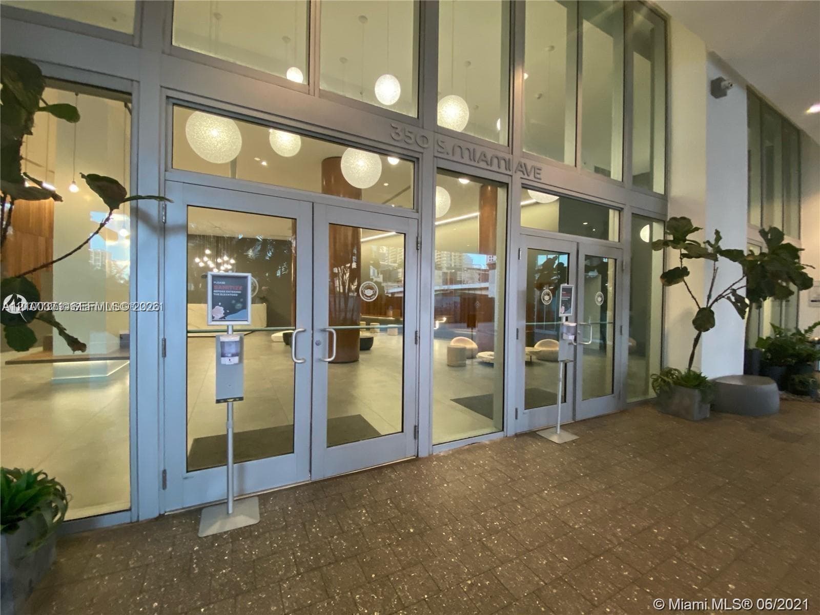 Wind at Riverfront · #3705 in Miami - Photo 38