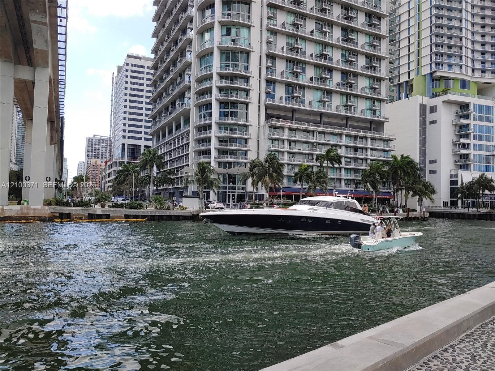 Wind at Riverfront · #3705 in Miami - Photo 40