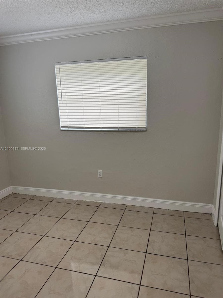 DIANE CONDO · #1 in North Miami Beach - Photo 6