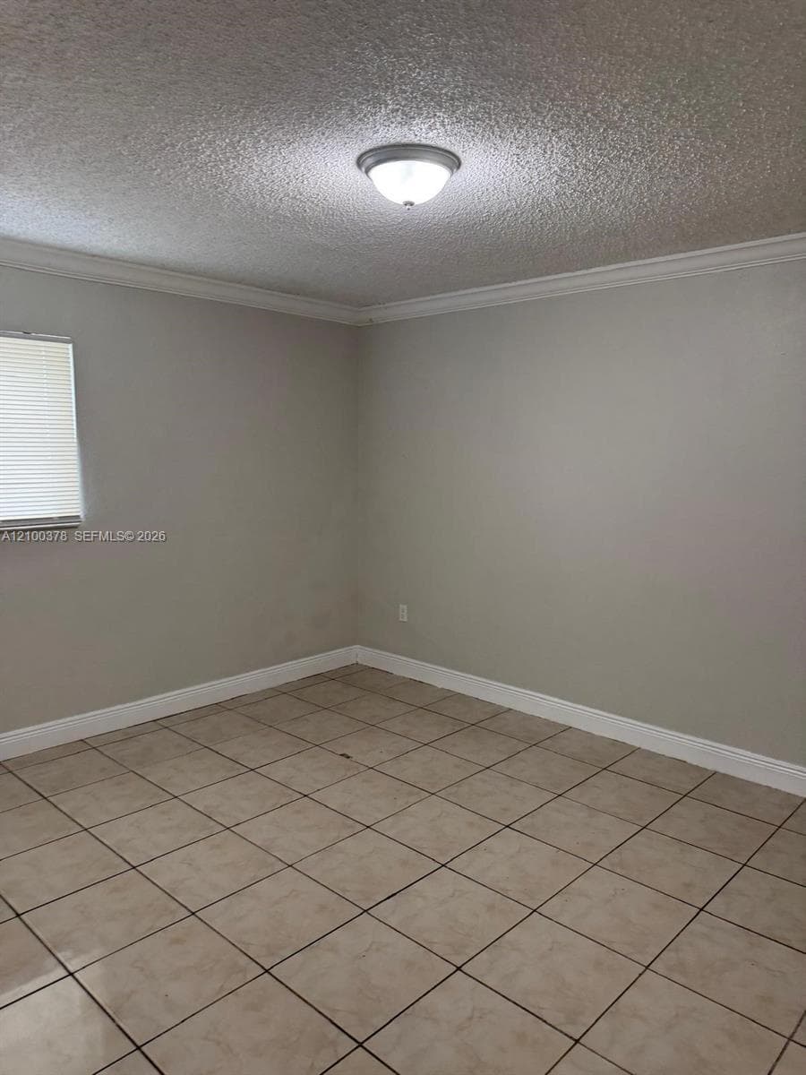 DIANE CONDO · #1 in North Miami Beach - Photo 3