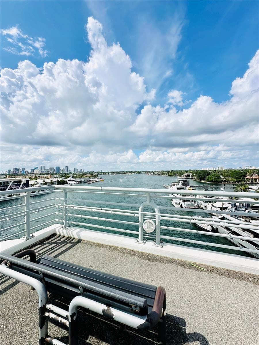 VILLAGE AT HARBOR BEACH · #B307 in Fort Lauderdale - Photo 29