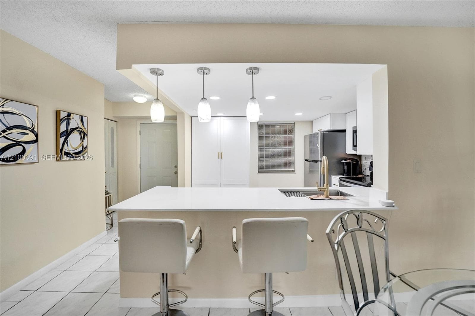 MEADOWBROOK LAKES CONDO · #204 in Dania Beach - Photo 5