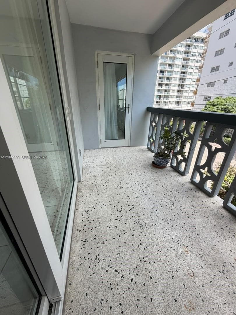 Lincoln Plaza Condo · #301 in Miami Beach - Photo 13