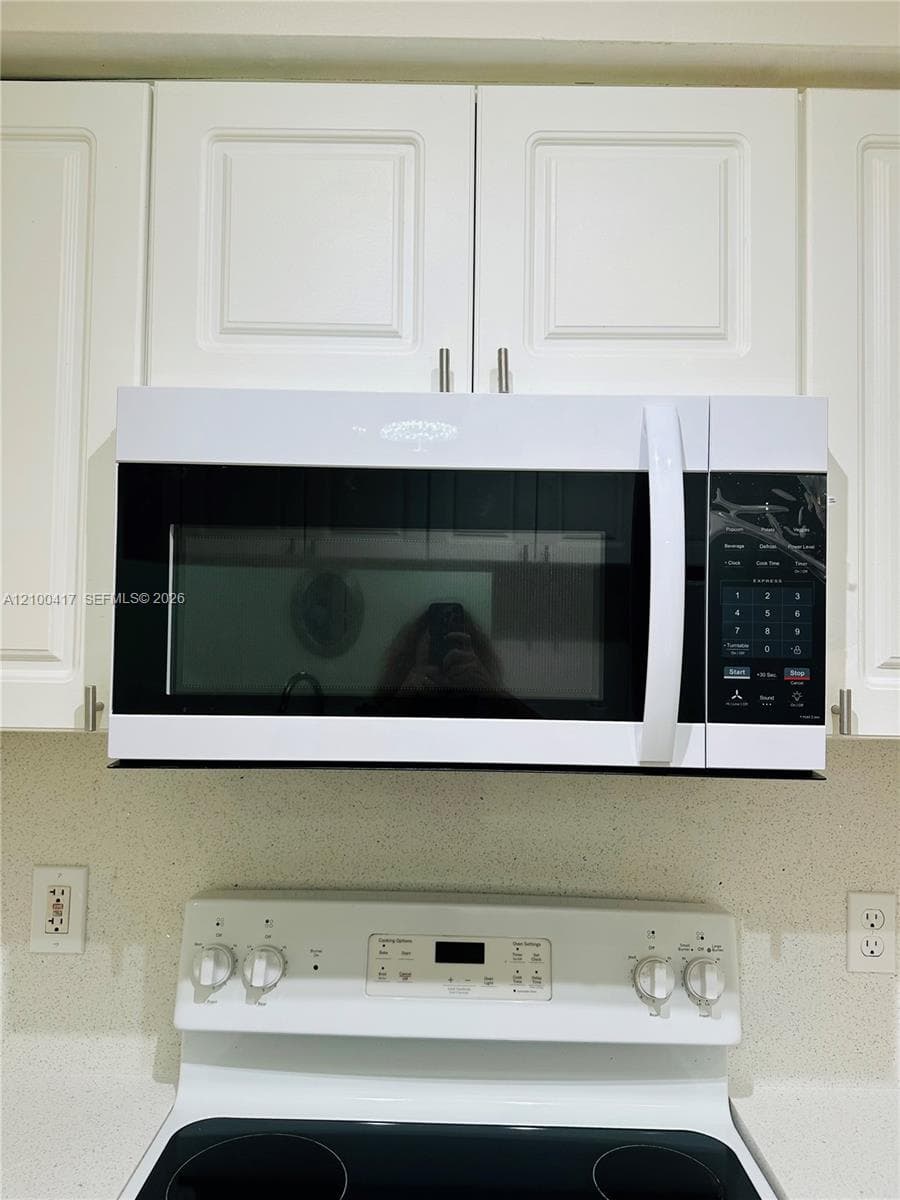 Porto Bellagio · #2319 in Sunny Isles Beach - Photo 23