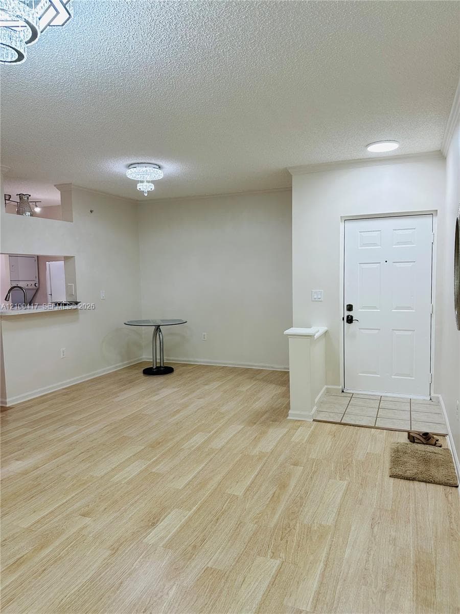 Porto Bellagio · #2319 in Sunny Isles Beach - Photo 9
