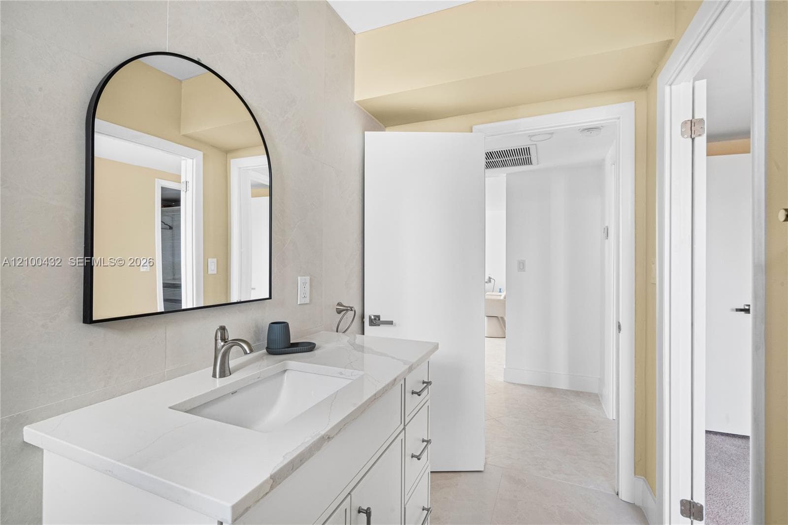 OLYMPUS CONDO · #301 in Hallandale Beach - Photo 19