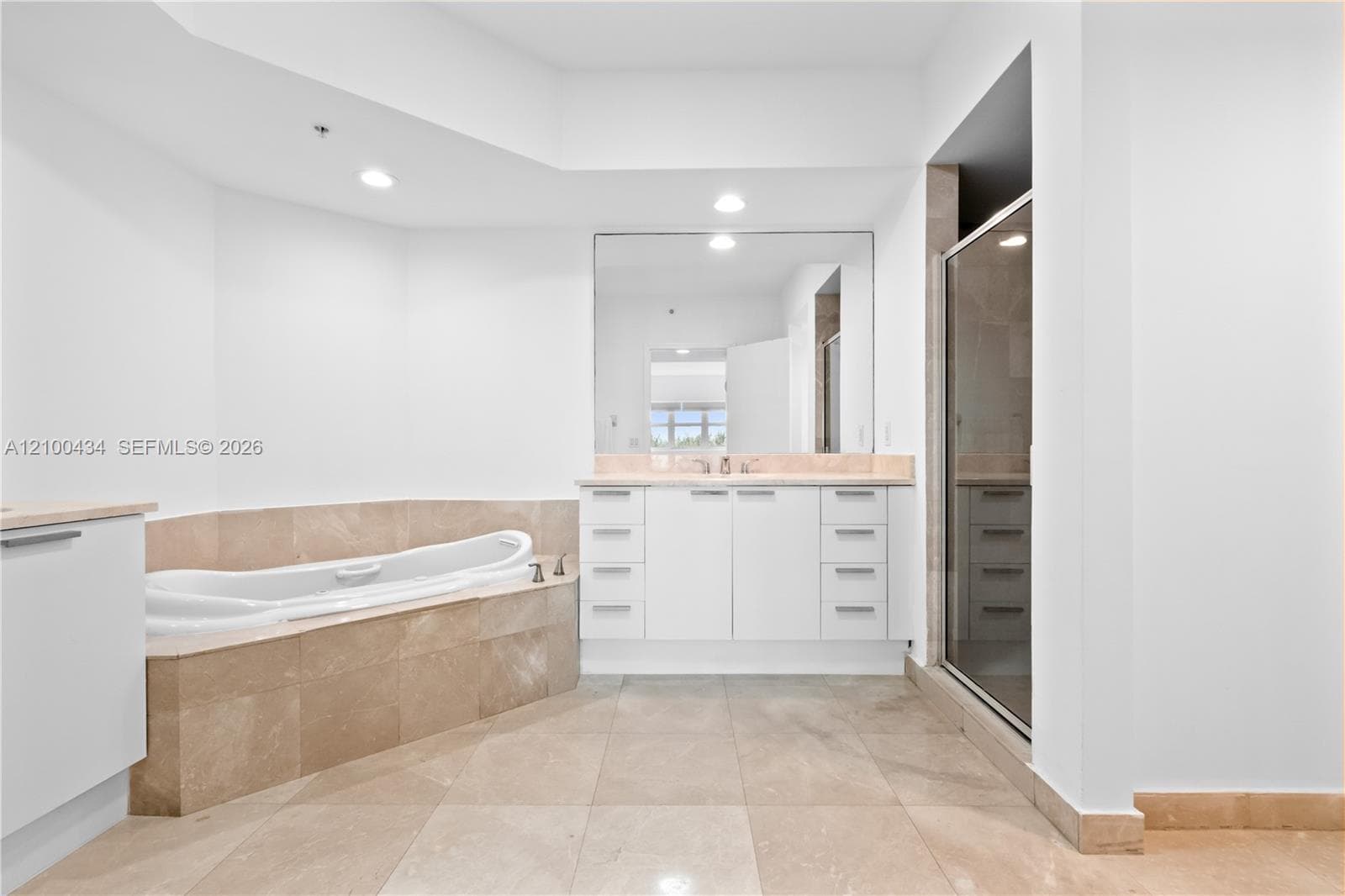 ONE FIFTY ONE AT BISCAYNE · #709 in North Miami - Photo 21