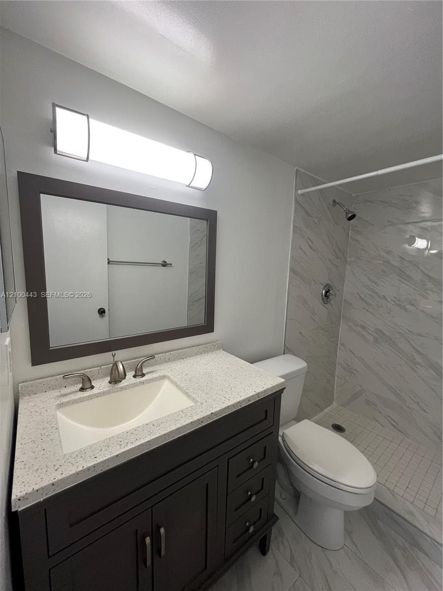 HIGHLANDS AT KENDALL LKS · #106-1 in Miami - Photo 22