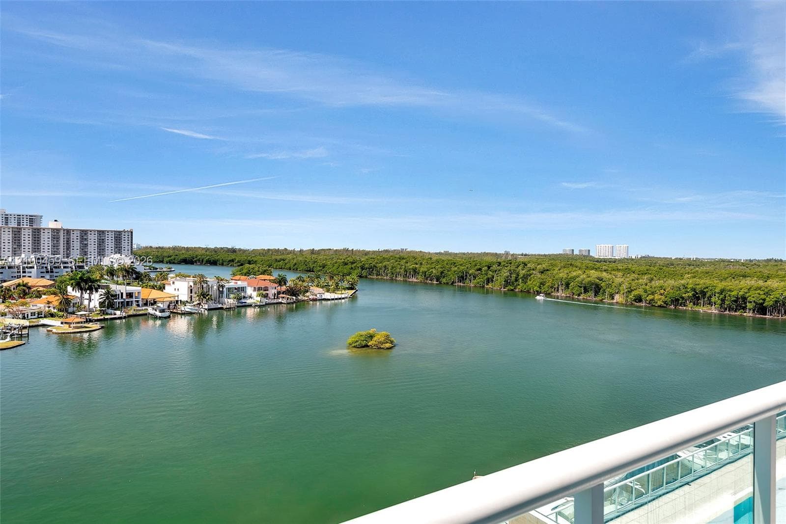 400 Sunny Isles · #917 in Sunny Isles Beach - Photo 27