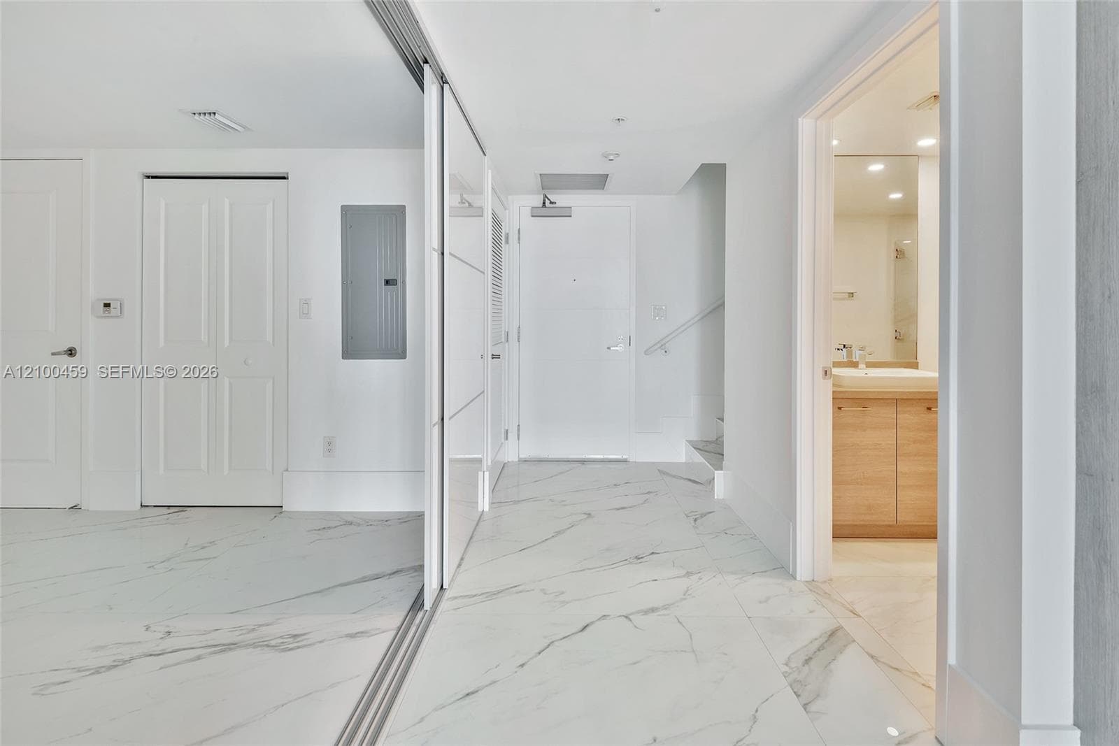 400 Sunny Isles · #917 in Sunny Isles Beach - Photo 14