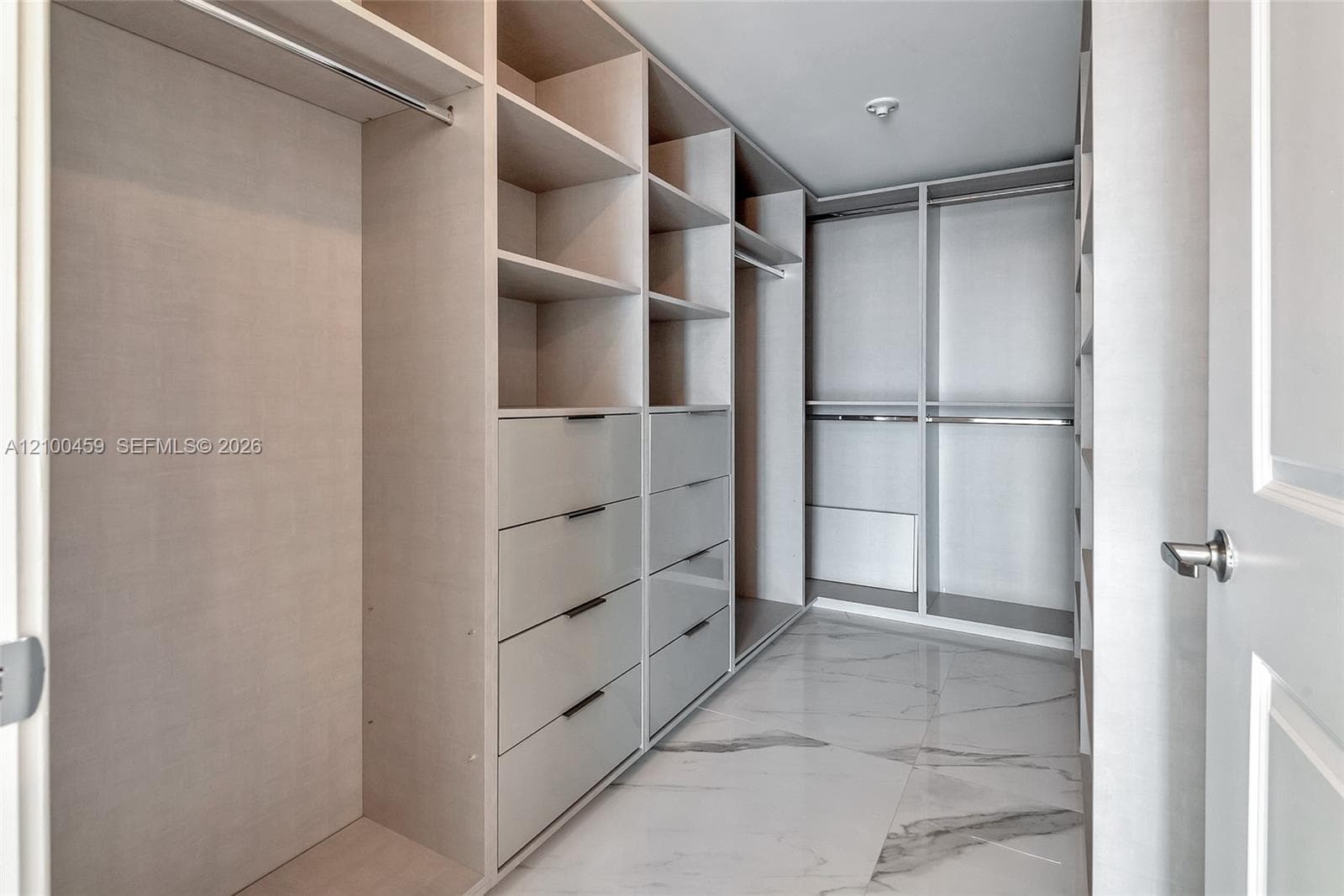 400 Sunny Isles · #917 in Sunny Isles Beach - Photo 54