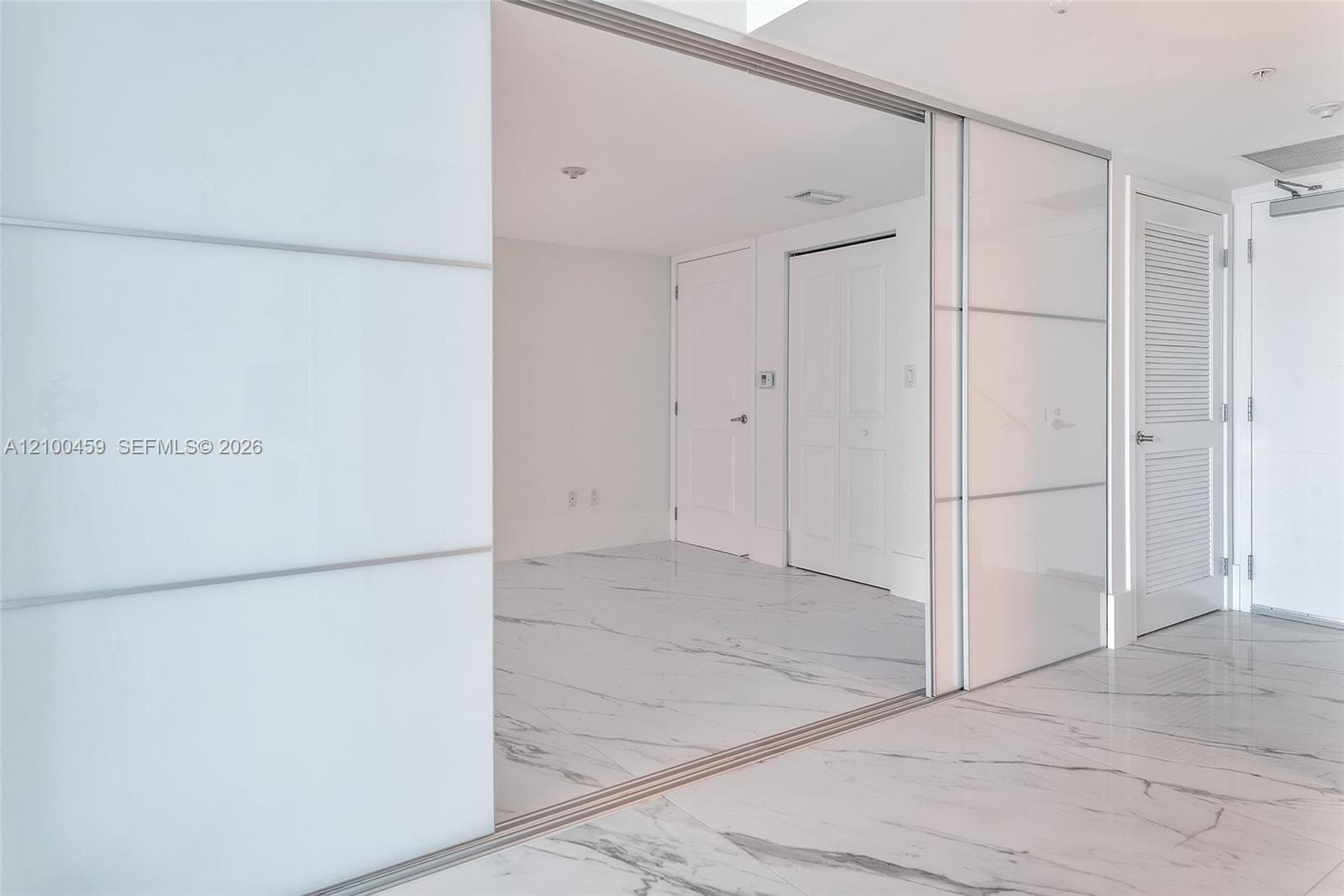 400 Sunny Isles · #917 in Sunny Isles Beach - Photo 15