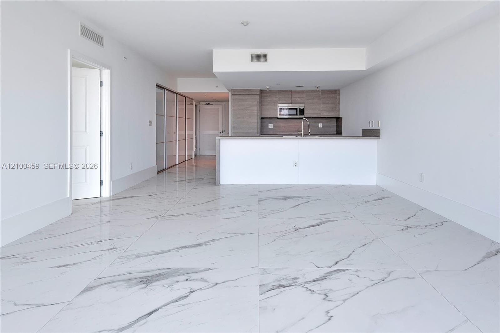 400 Sunny Isles · #917 in Sunny Isles Beach - Photo 35