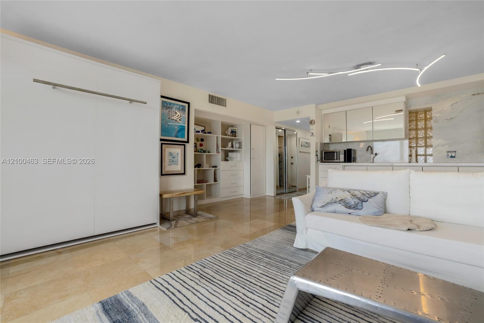 ROYAL ATLANTIC · #718 in Miami Beach - Photo 11