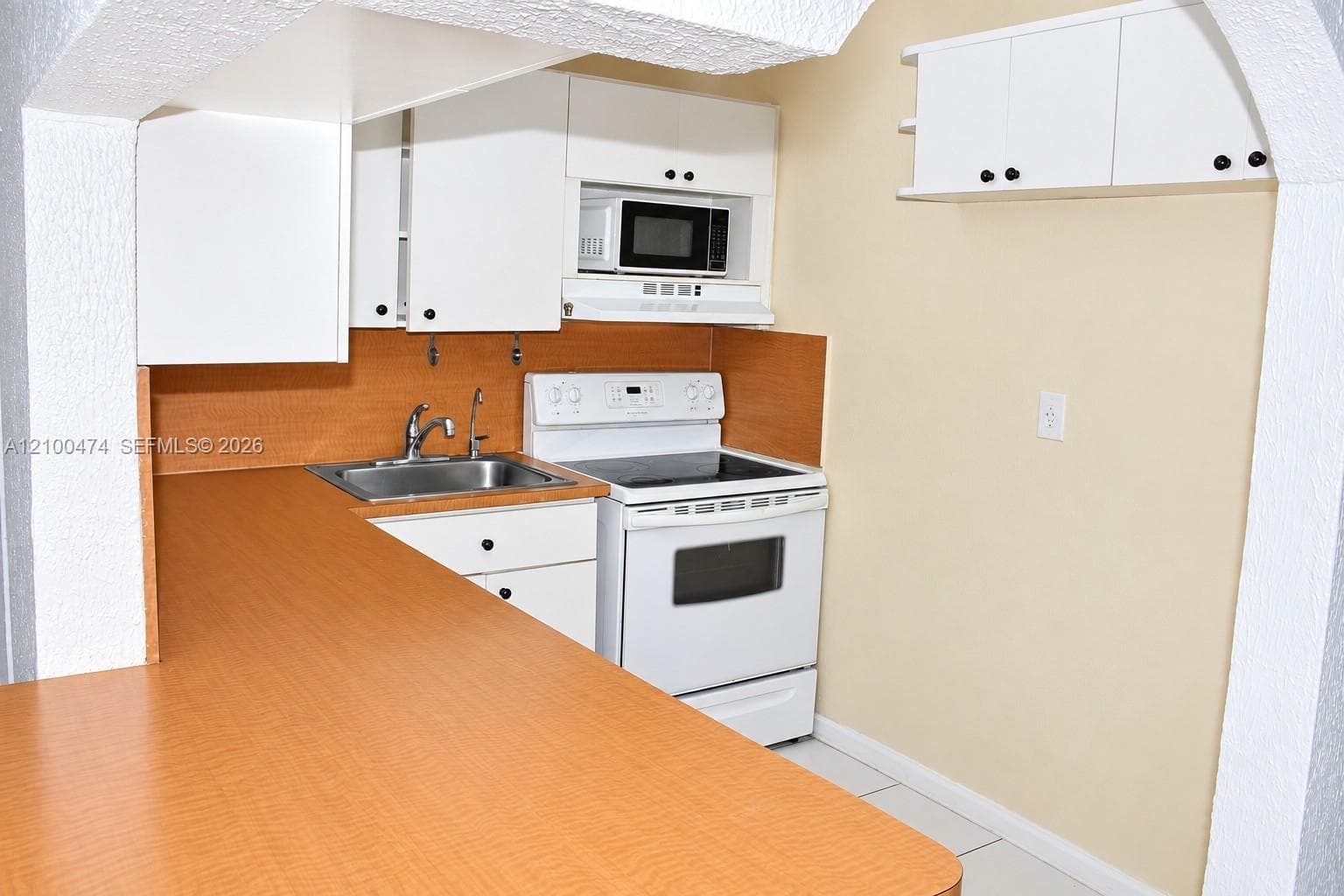 EL PALMAR CONDO · #112 in Miami Gardens - Photo 5
