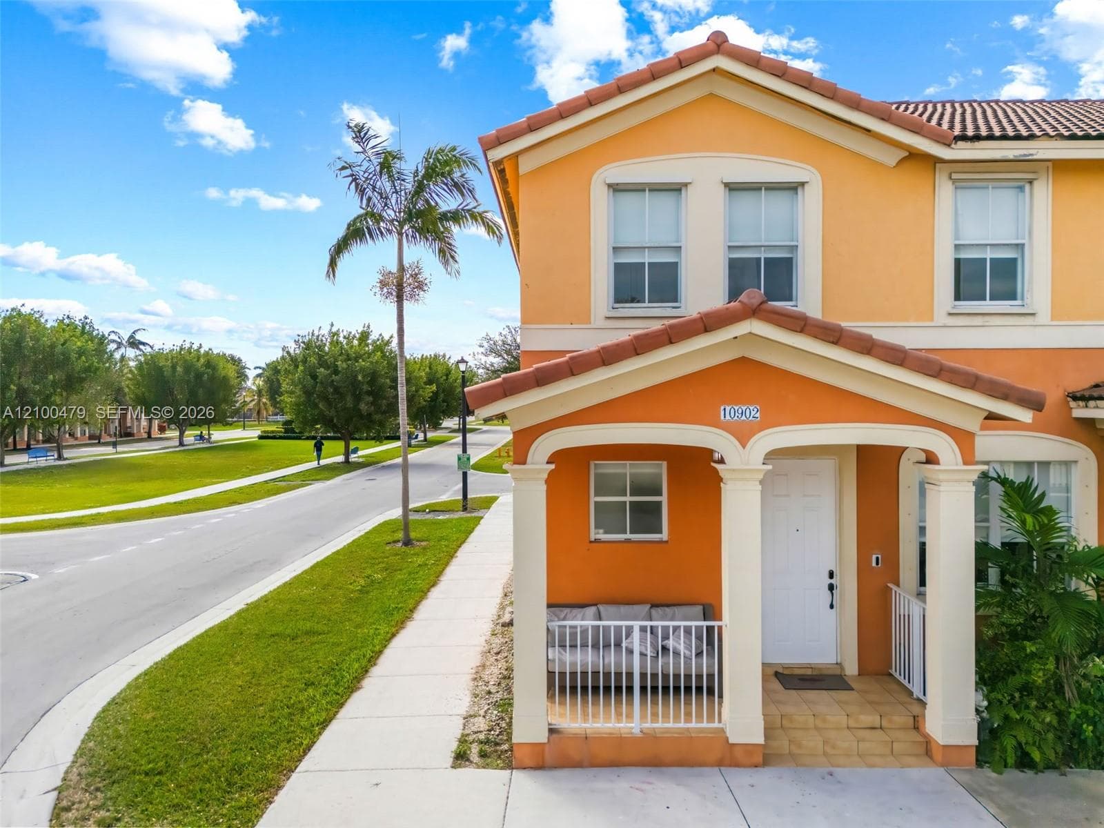 10902 SW 240th St #10902 photo 1