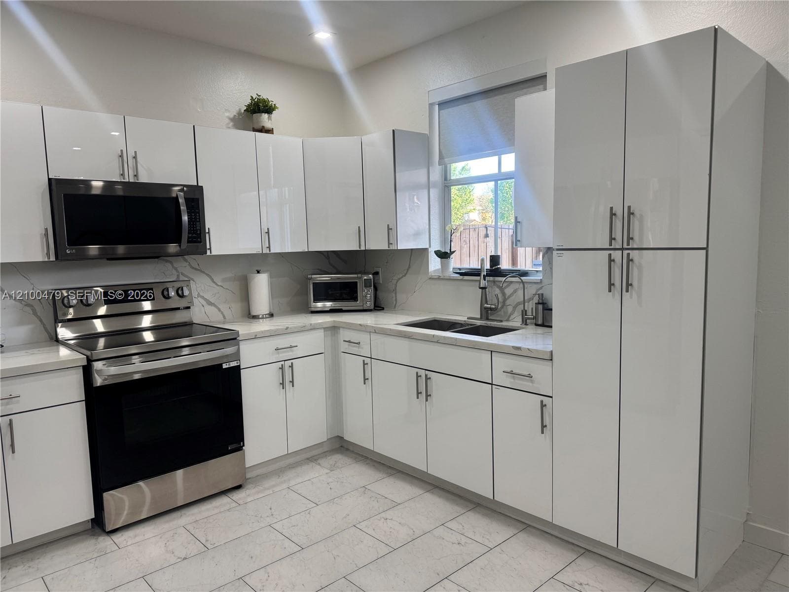 10902 SW 240th St #10902 photo 8