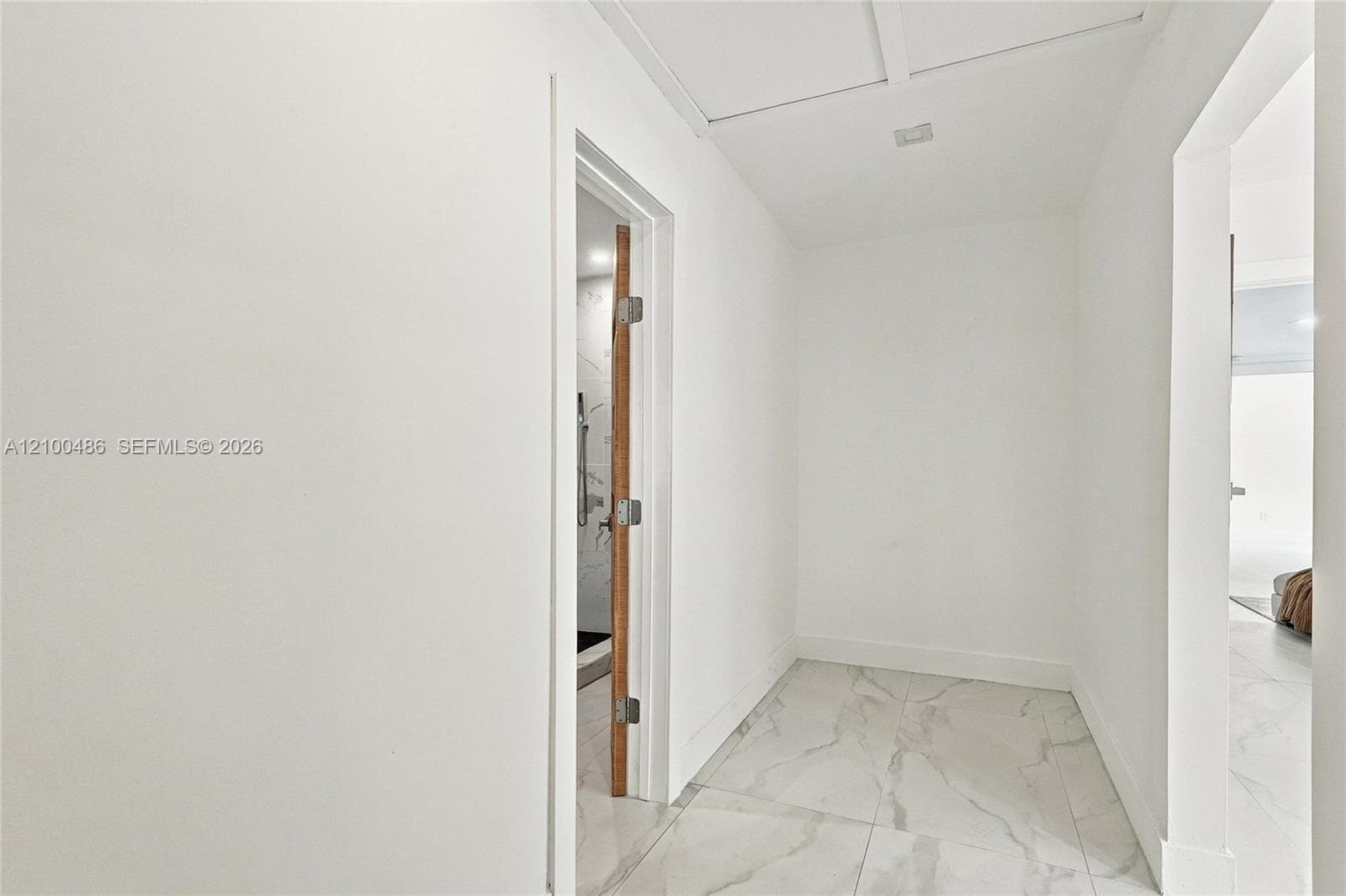 596 W 50th St photo 62