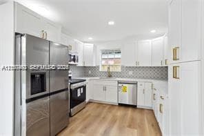 916 SW 7th Ave photo 13