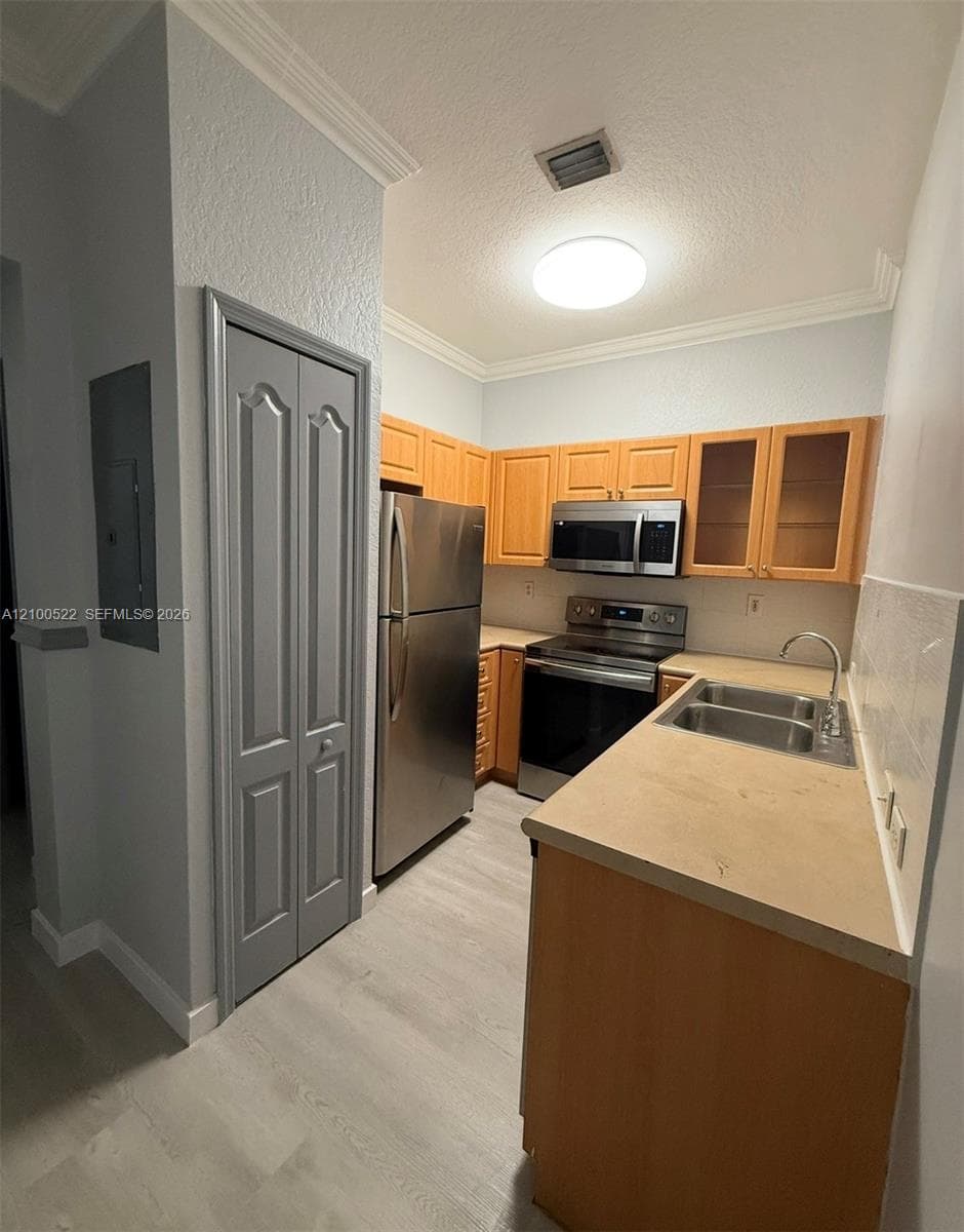 SHOMA HOMES AT COUNTRY CL · #205-21 in Hialeah - Photo 3