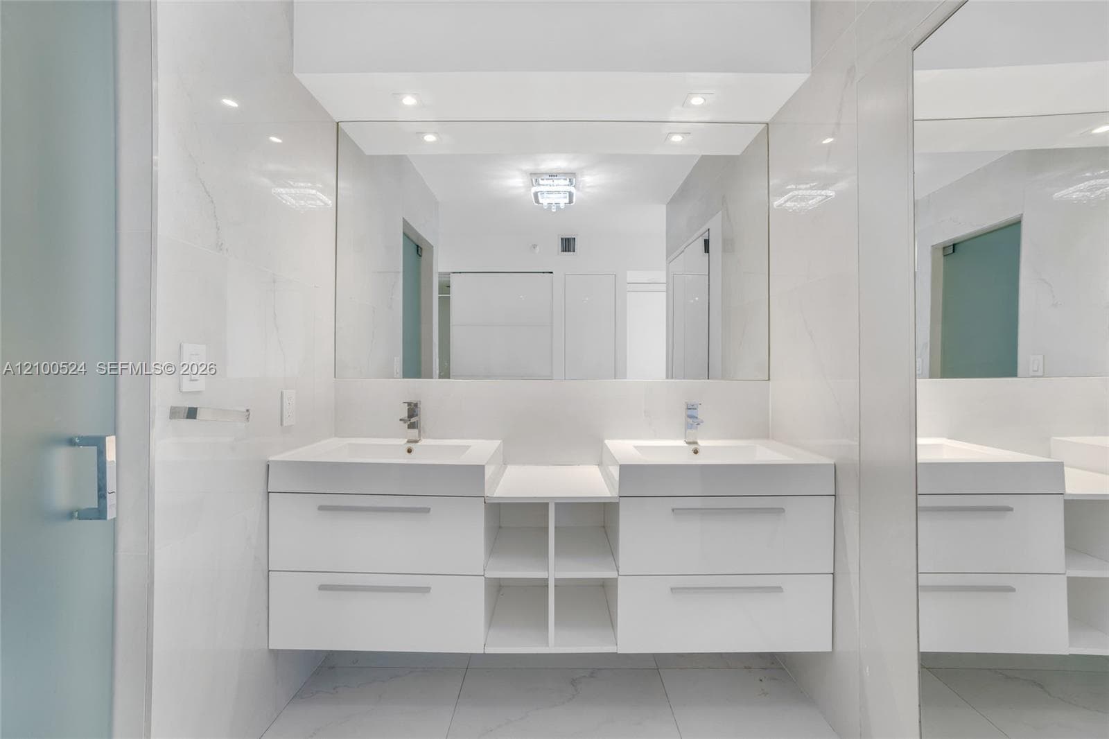 WATERVIEW CONDO · #2244 in Aventura - Photo 33