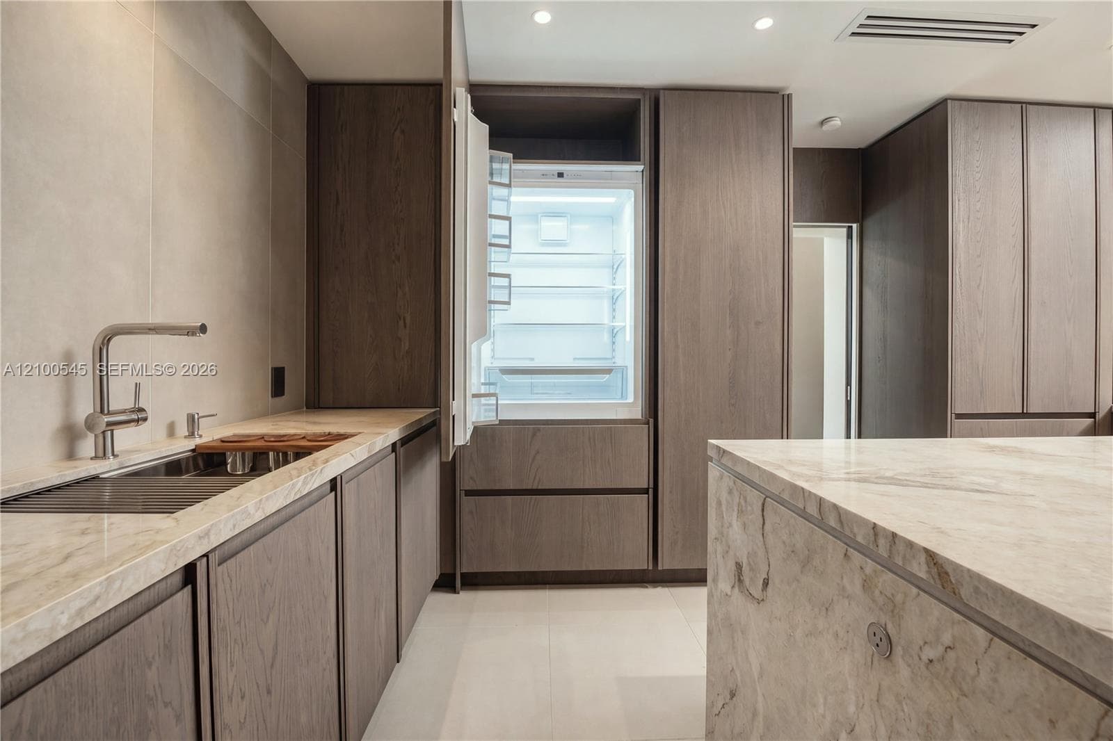 Integrated Sub-Zero refrigerator and freezer