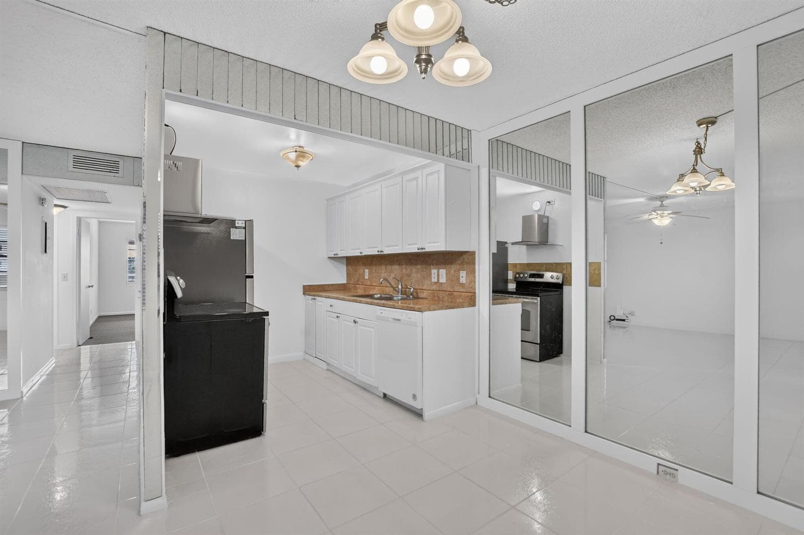 Dining / Kitchen