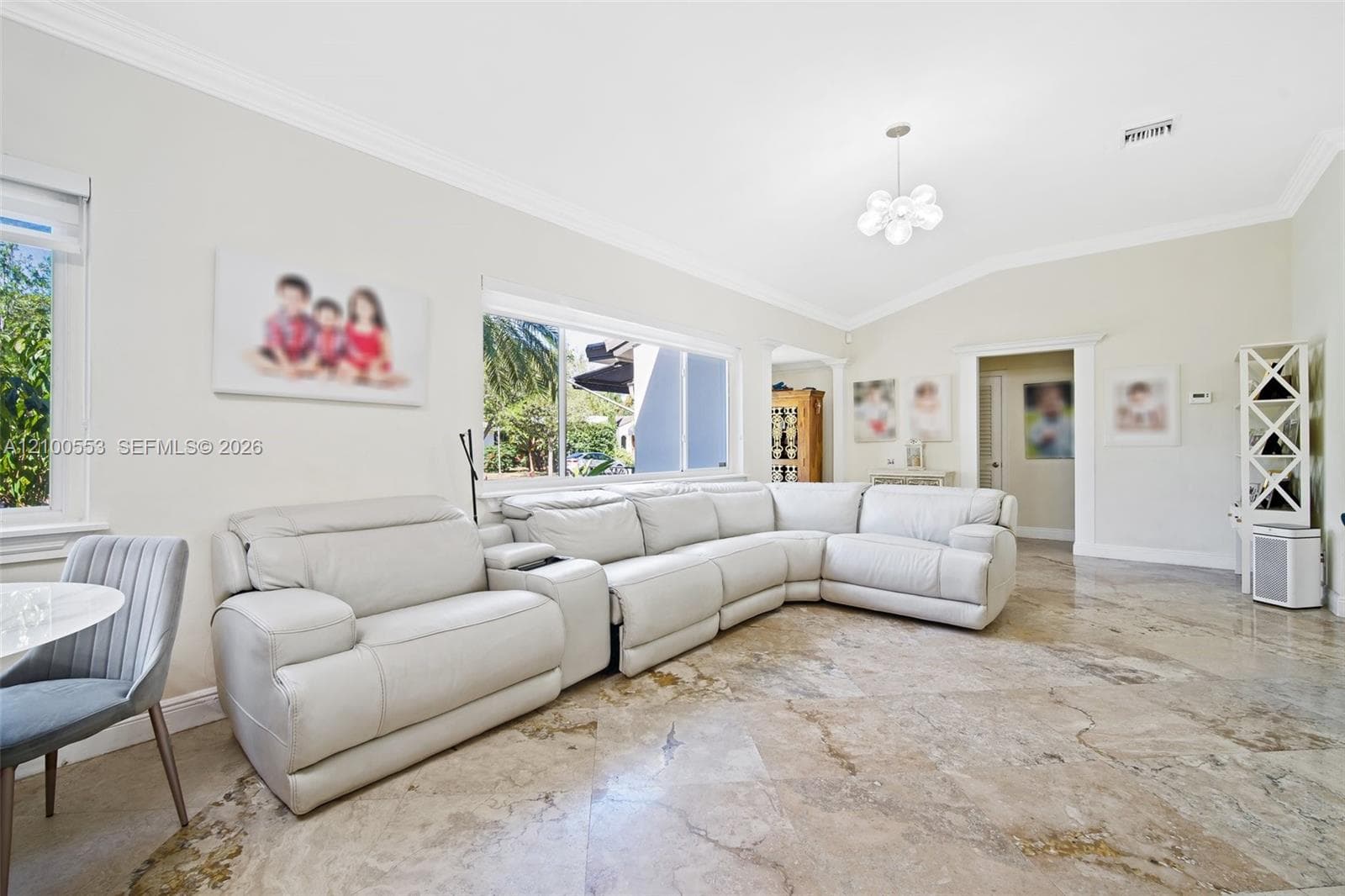 330 Viscaya Ave photo 6