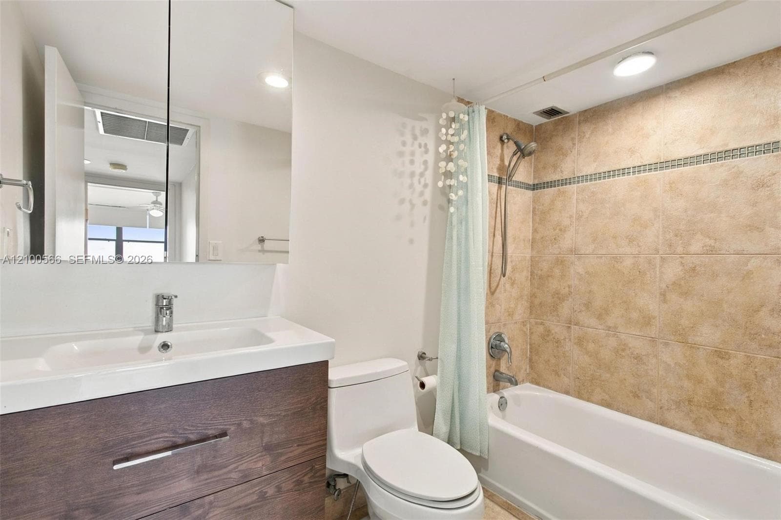 OCEANVIEW PARK · #627 in Hallandale Beach - Photo 13