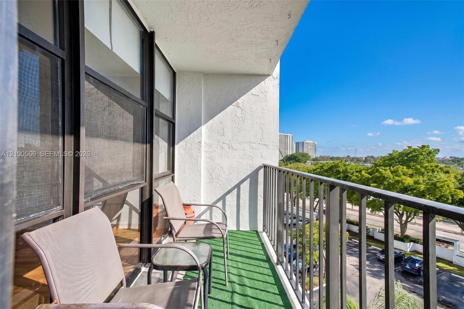 OCEANVIEW PARK · #627 in Hallandale Beach - Photo 16