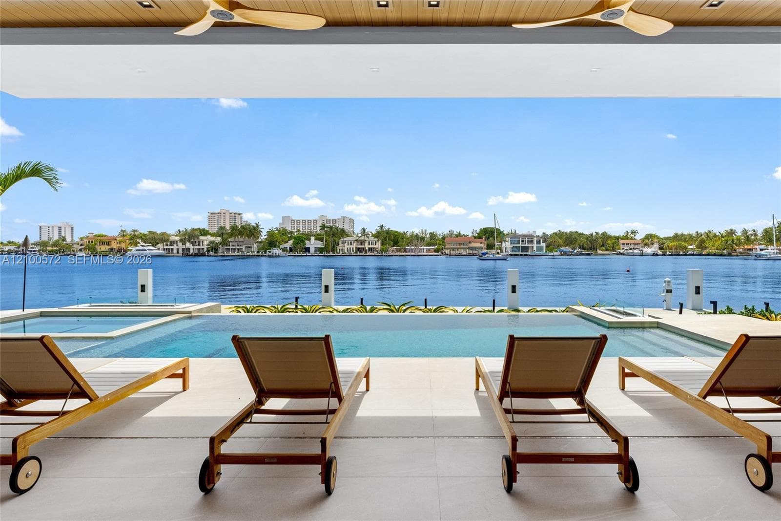 1400 W Lake Dr photo 48