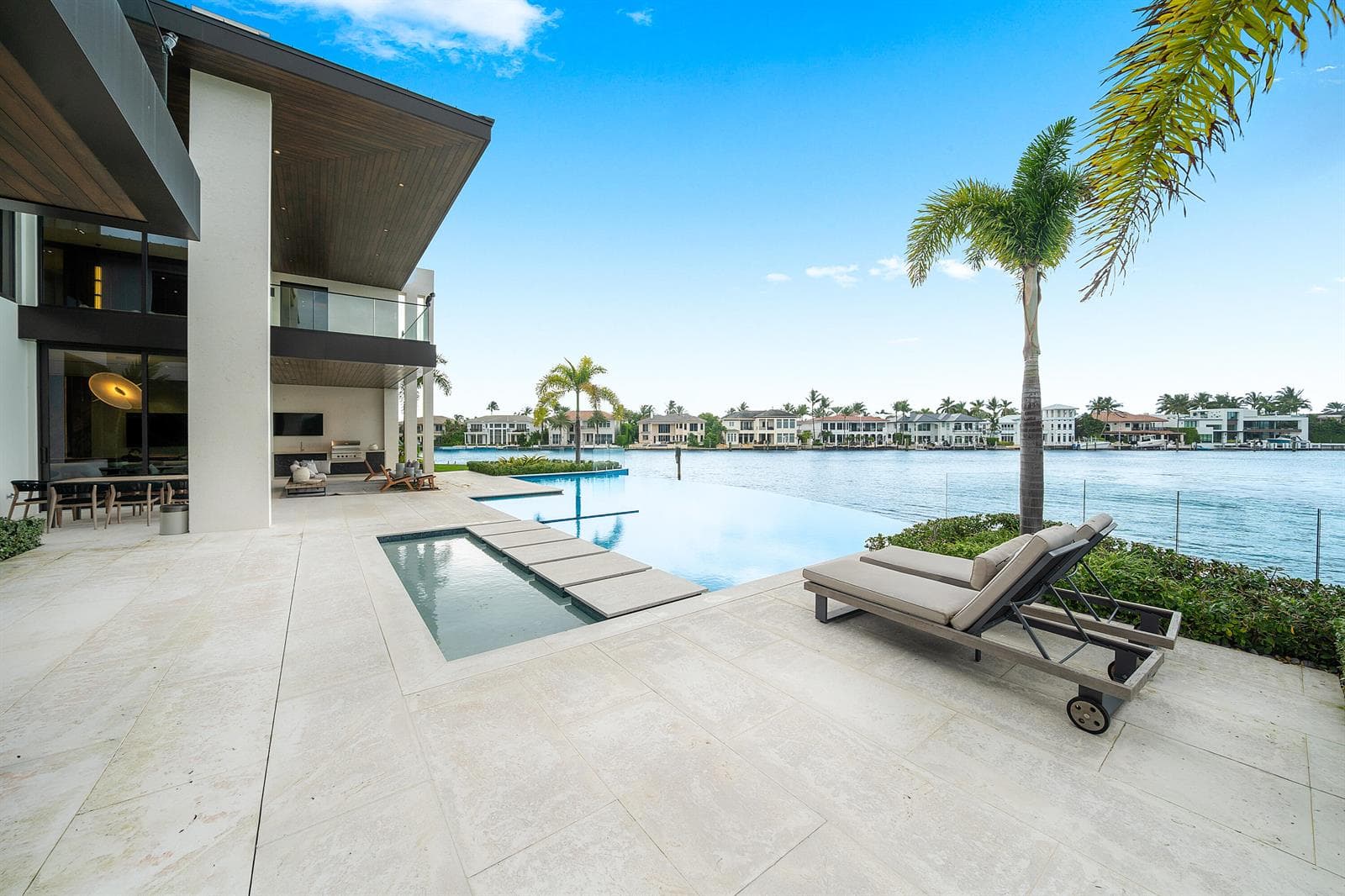 082-829OrchidDrive-BocaRaton-FL-33432-FU