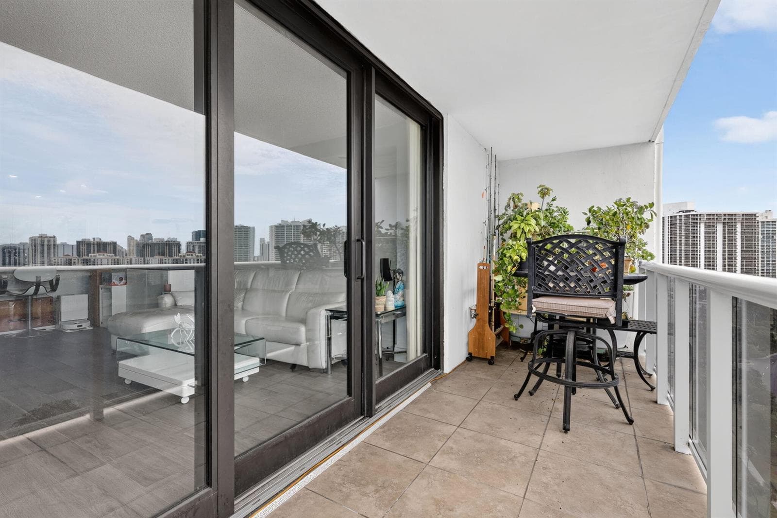 26-web-or-mls-8H3A6987