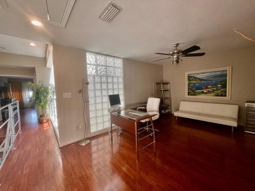 Office or bedroom