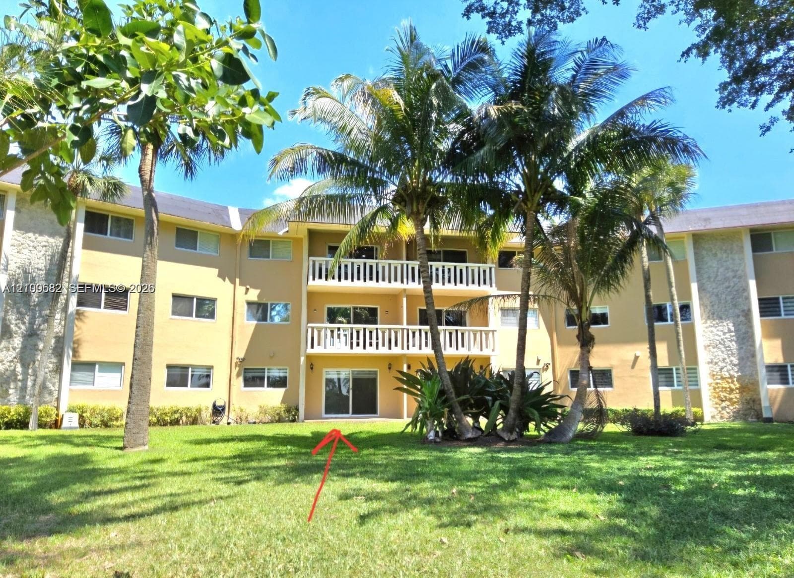VILLAS OF MIAMI LAKES CON · #G104 in Miami Lakes - Photo 1