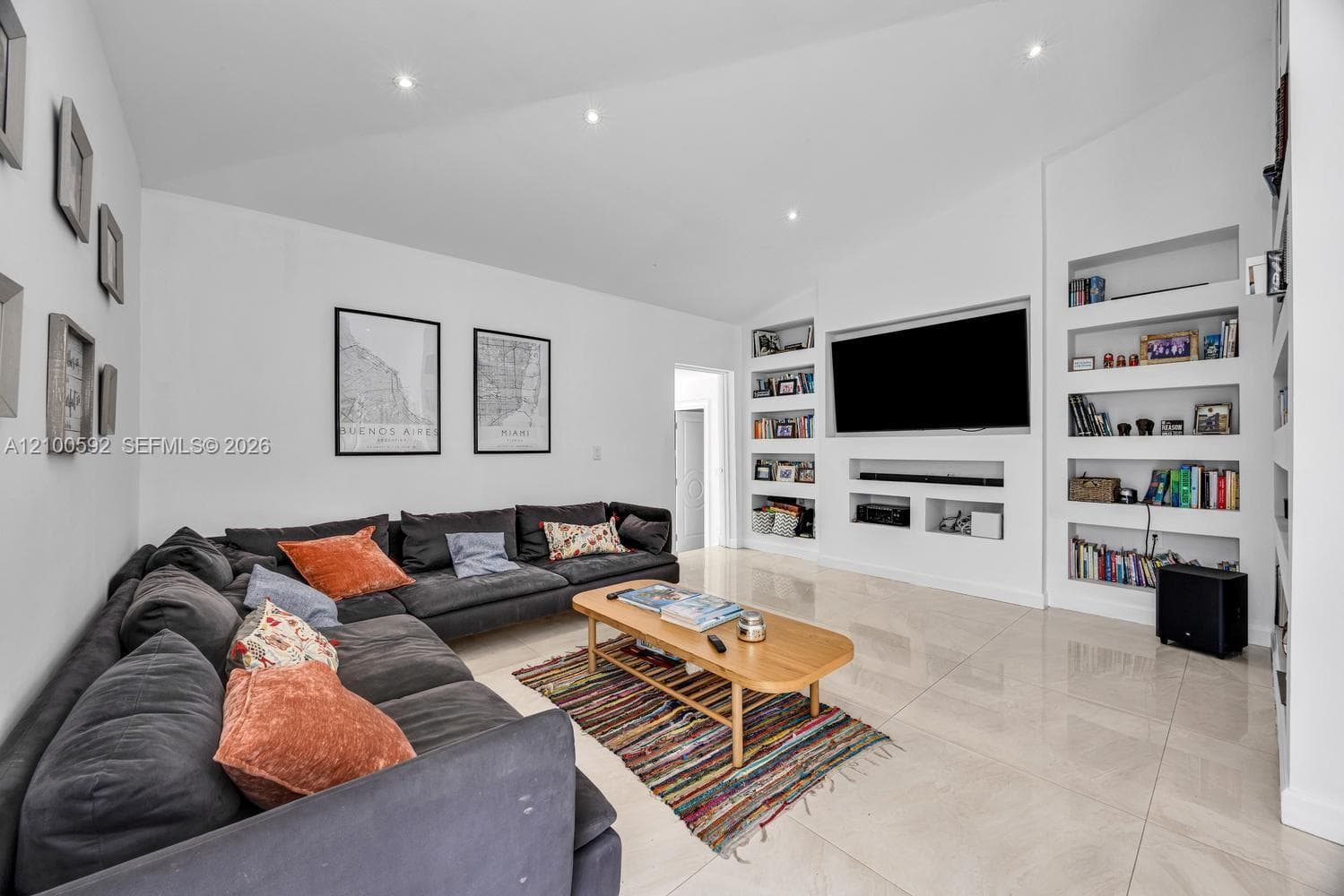 1101 Coral Way photo 12