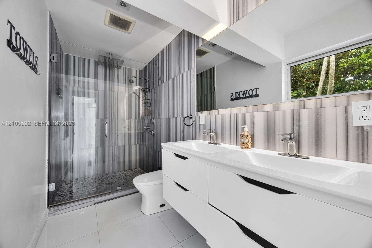 1101 Coral Way photo 22