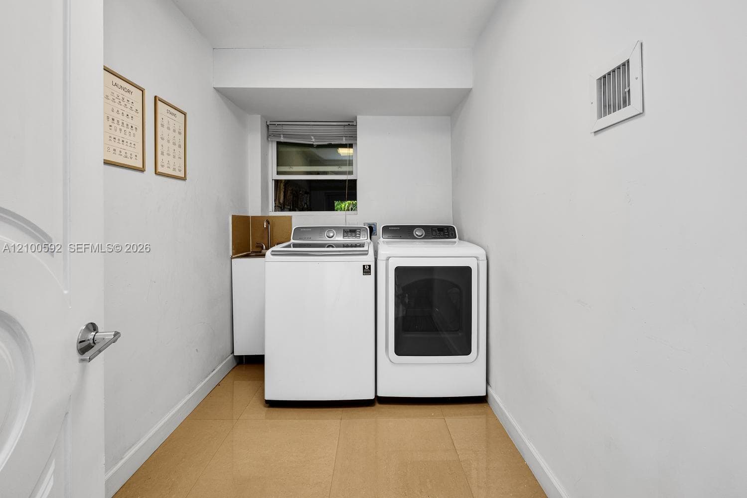 1101 Coral Way photo 28