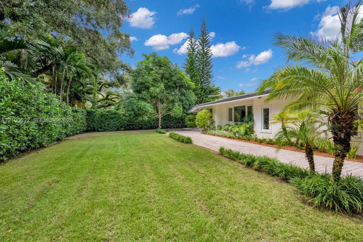 1101 Coral Way photo 35